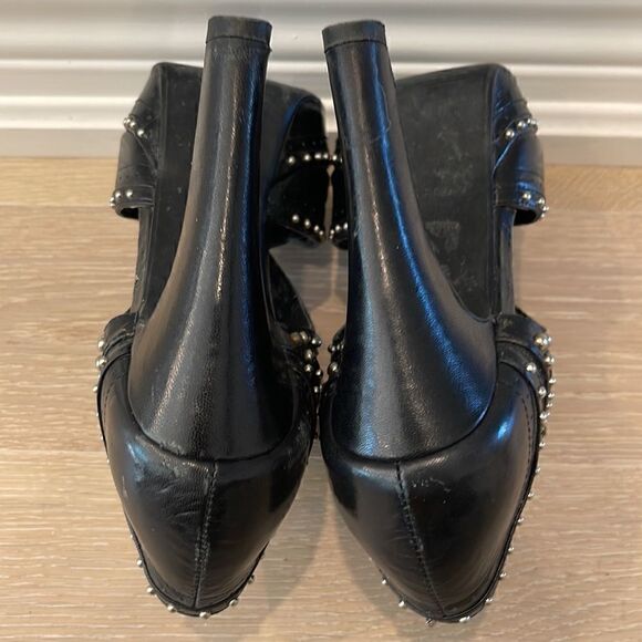 Red Carpet Collection, Black Leather, Studded. Size 36 - Picture 7 of 9